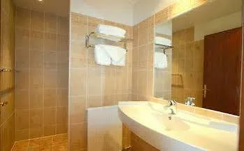 Le Bellevue, Demeures & Chateaux מלון 3*