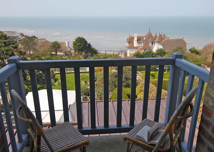 Le Bellevue, Demeures & Chateaux Hotel 3*